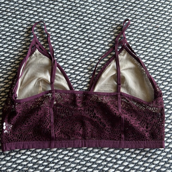 Set of 2 Nollie lace bralettes - Picture 6 of 7